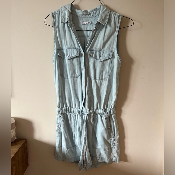 Dex Denim Romper - Picture 6 of 8